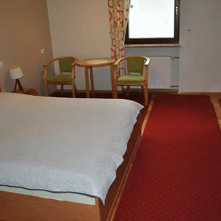 Pokoje Z łazienkami Apartmán